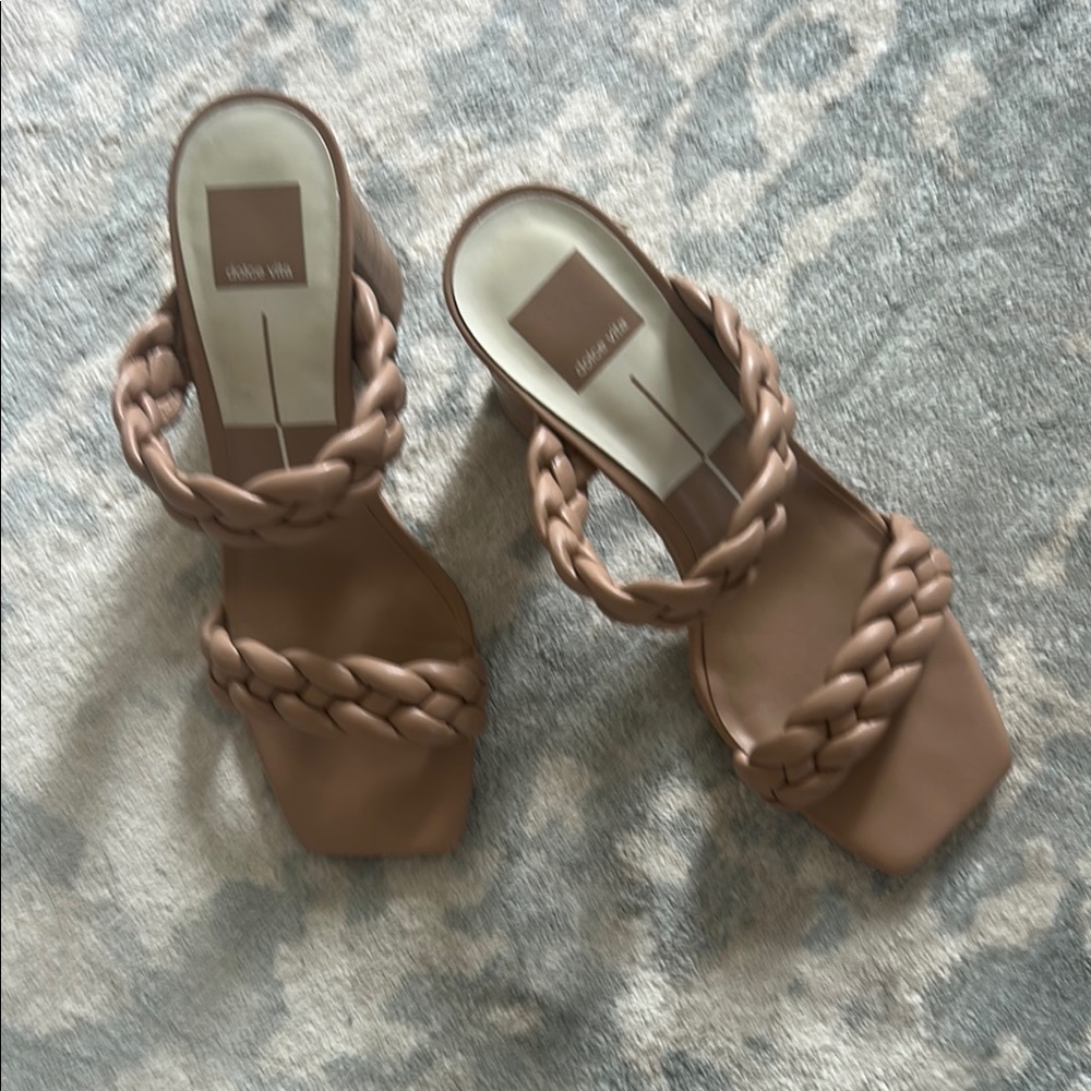 Dolce Vita Women's Tan Braided Sandals